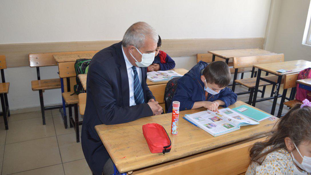 İlçe Milli Eğitim Müdürü Resul ACAR Fatih İlkokulunu Ziyaret Etti