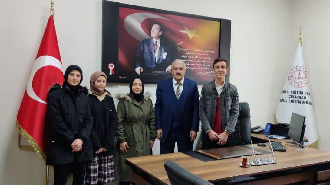 Şehit Şeyho Şişman Anadolu Lisesi Öğretmen ve Öğrencileri İlçe Milli Eğitim Müdürü Resul ACAR'ı Ziyaret Ettiler